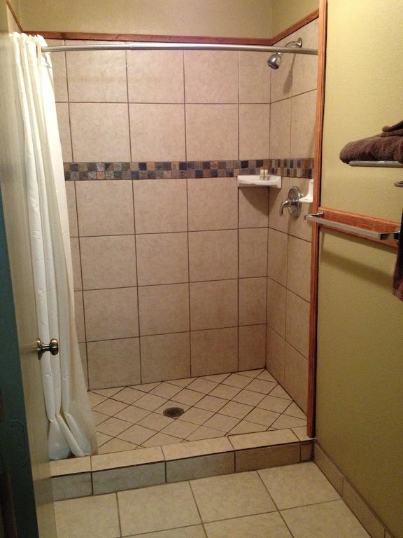 Knights Inn Pearsall Kamer foto